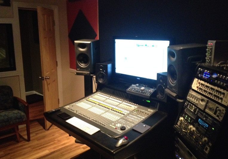 Big Fella & Faith Studios on SoundBetter