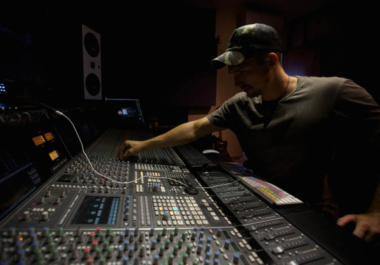 James Russell on SoundBetter