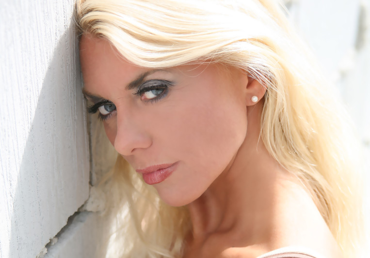 Anne Marie Bush on SoundBetter