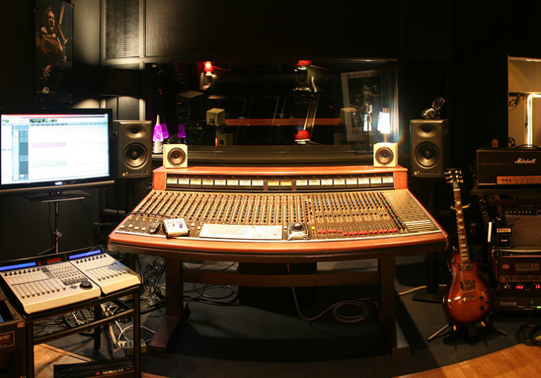Terry Watkin on SoundBetter