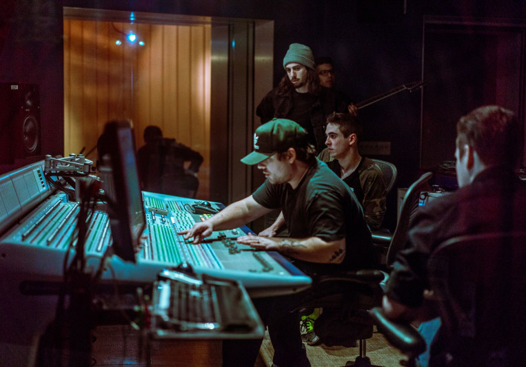 Josh Lewis on SoundBetter
