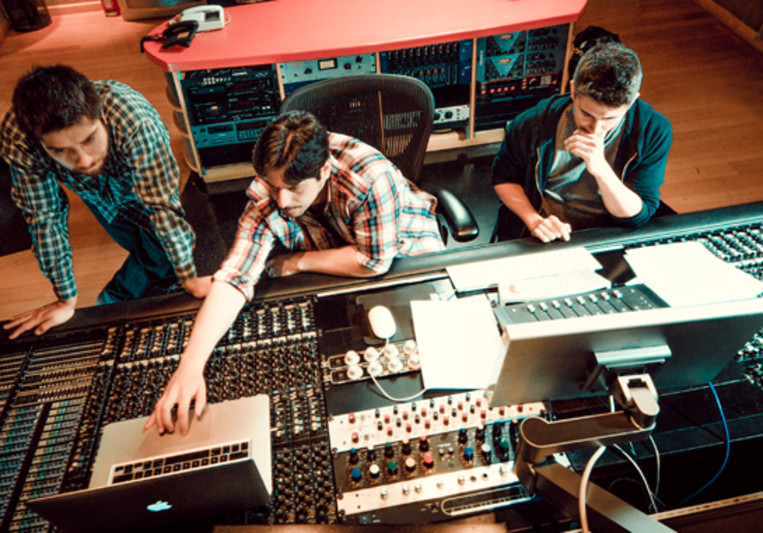 Daniel Carneglia on SoundBetter