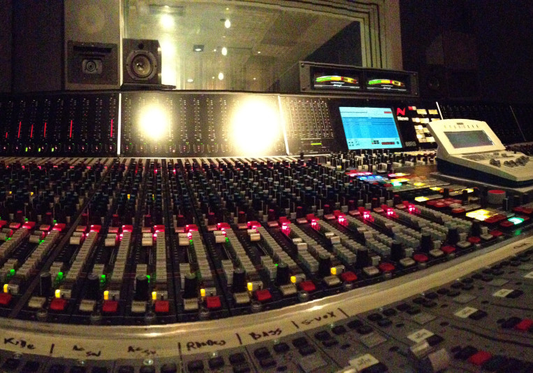 Drew Mazurek on SoundBetter