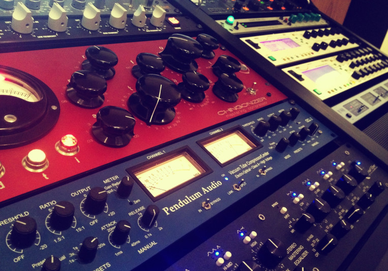 Masterhead Lab Mastering on SoundBetter