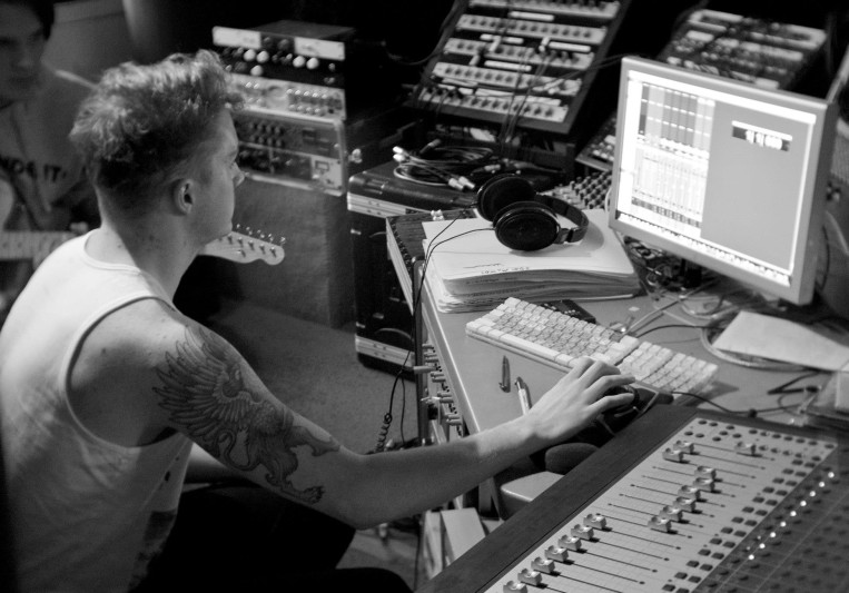 Max Hureell on SoundBetter