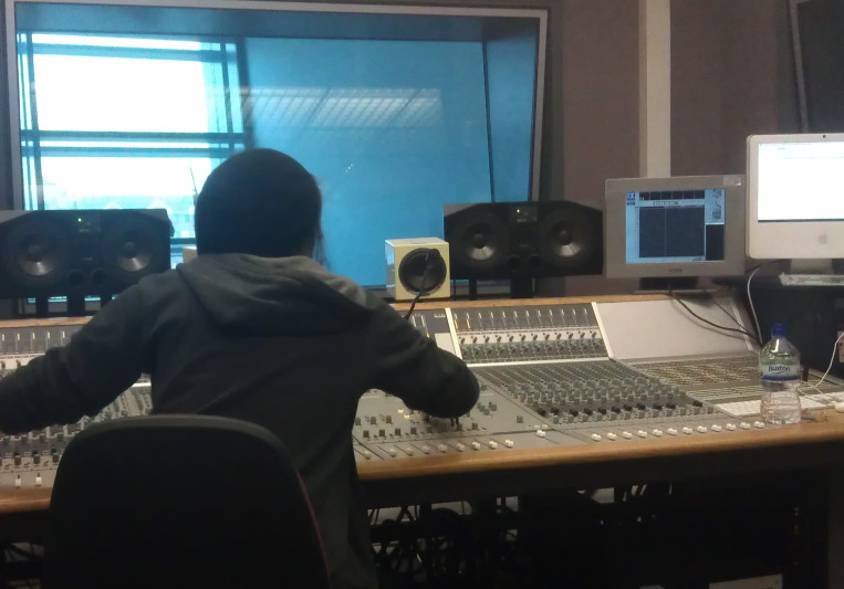 PIRsound on SoundBetter