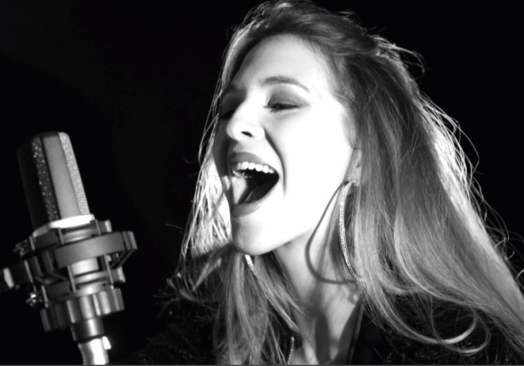 Isabella Peter Blue on SoundBetter