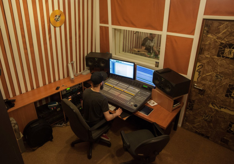 Max Novikov on SoundBetter