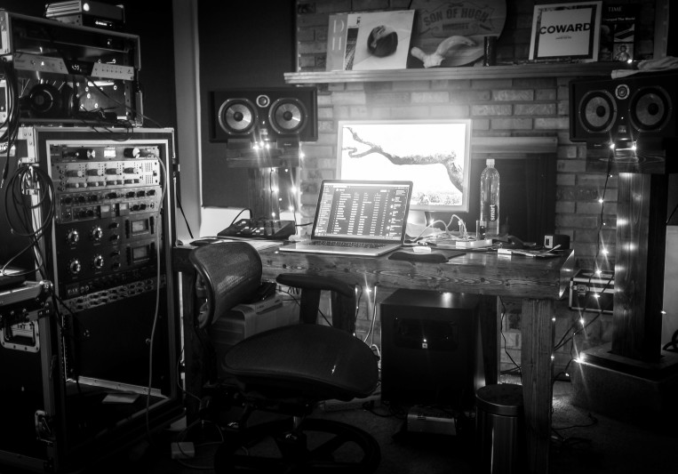 3 Lanterns on SoundBetter