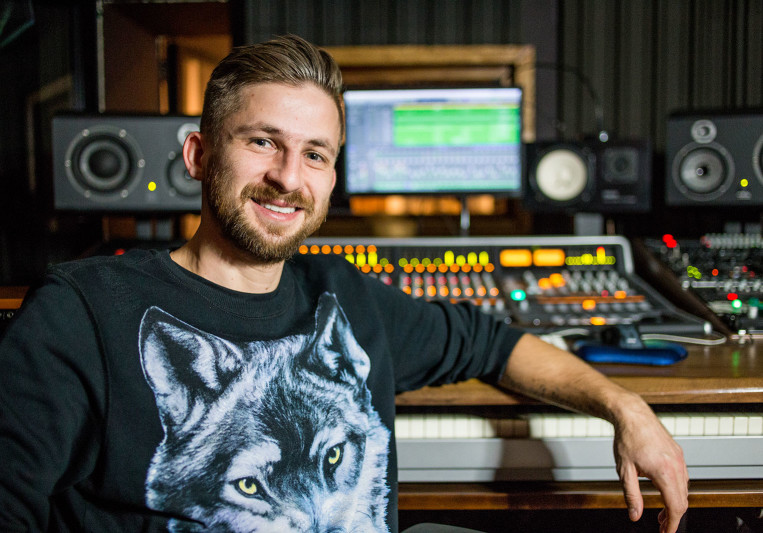 Johnny Gun on SoundBetter