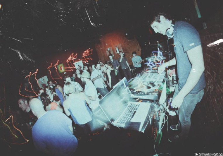 Alex Williamson on SoundBetter