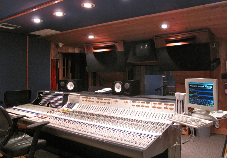LAFX Recording Services on SoundBetter