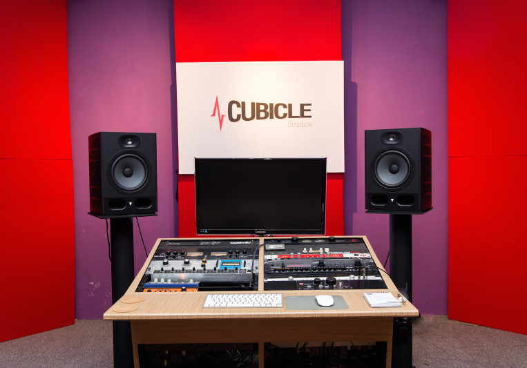 Cubicle Studio on SoundBetter