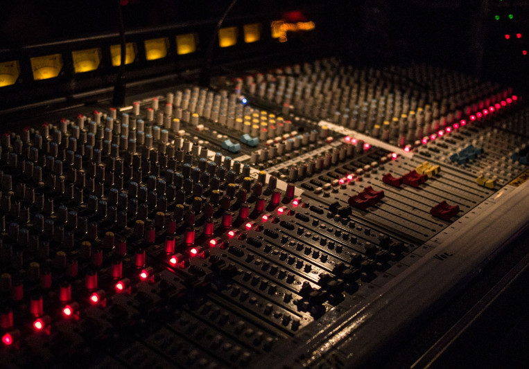 Arvid Löwenstein on SoundBetter