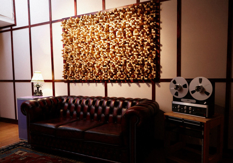Rose Studios on SoundBetter