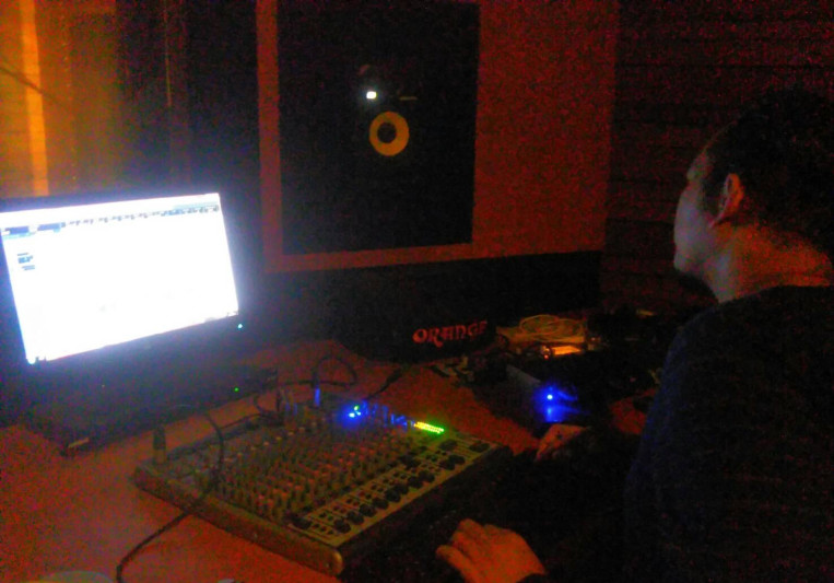Panji on SoundBetter