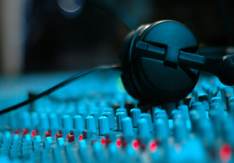 Tony Dalton on SoundBetter