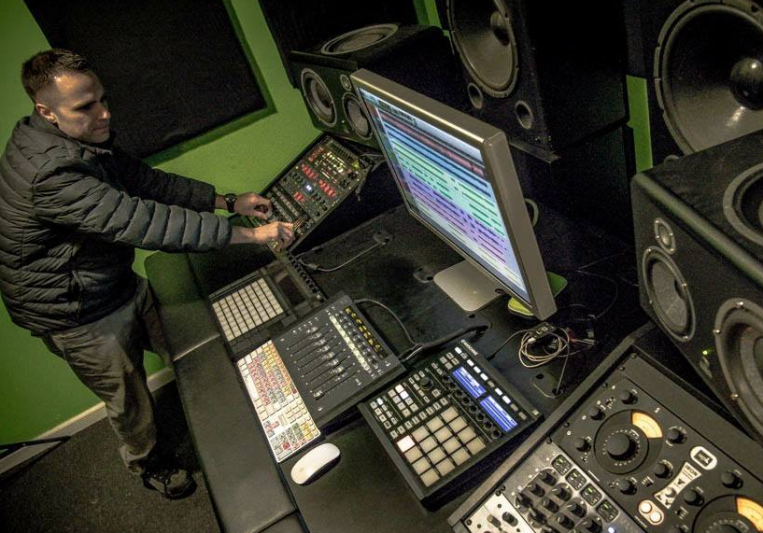 WenzMastering.com on SoundBetter