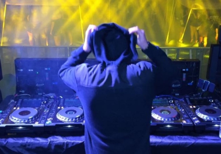 Josh Isaacs on SoundBetter