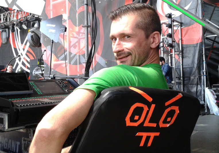 OLO Live Stage on SoundBetter
