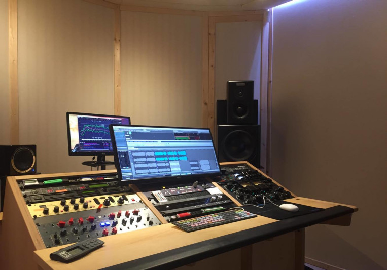 JURIJ GOLD on SoundBetter