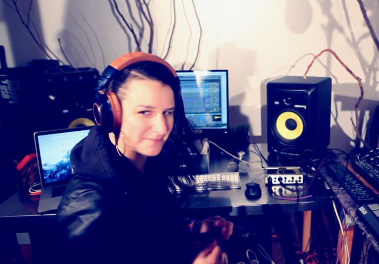 Hil Jaeger on SoundBetter