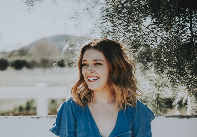 Emily Kocontes on SoundBetter