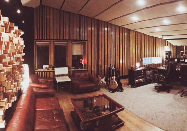 LVGNC recording studio on SoundBetter