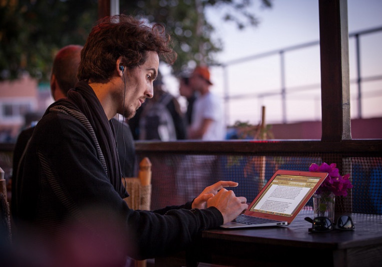Kevin Bates on SoundBetter