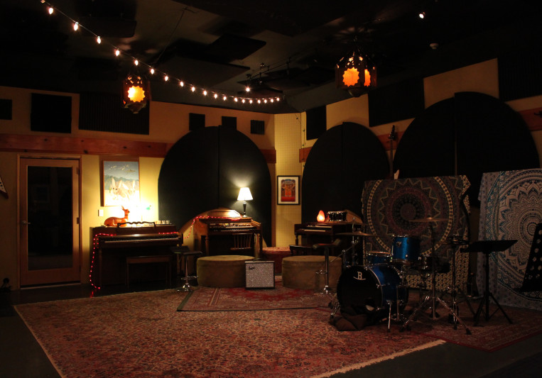 Bedrock•LA on SoundBetter
