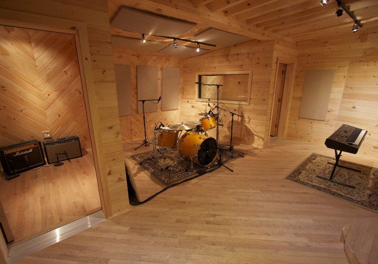 ADM Recording on SoundBetter