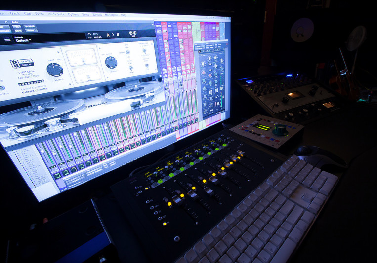 Smitty Boy on SoundBetter
