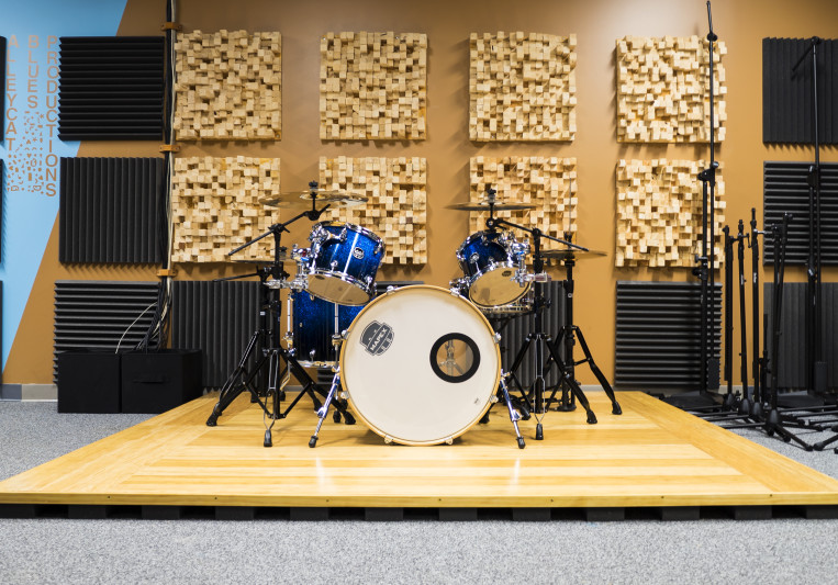 Alleycat Blues Productions LLC on SoundBetter