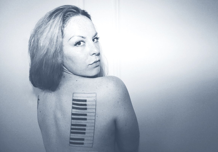 Carlie de Boer on SoundBetter
