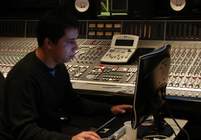 Guilherme Medeiros on SoundBetter