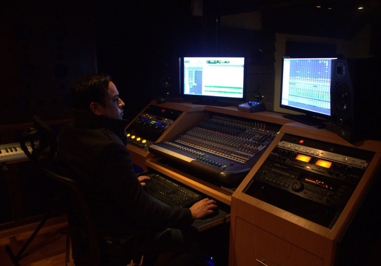 Ronald Reyes M on SoundBetter