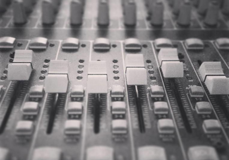 Jonah Chasse on SoundBetter