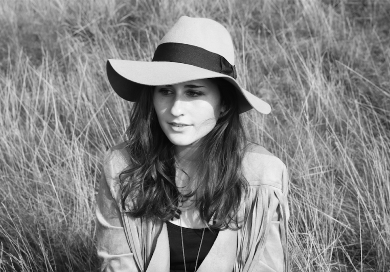 Evelyn Cools on SoundBetter
