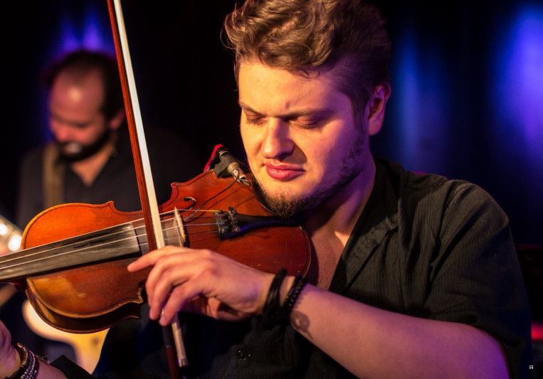 Alexey Kochetkov on SoundBetter