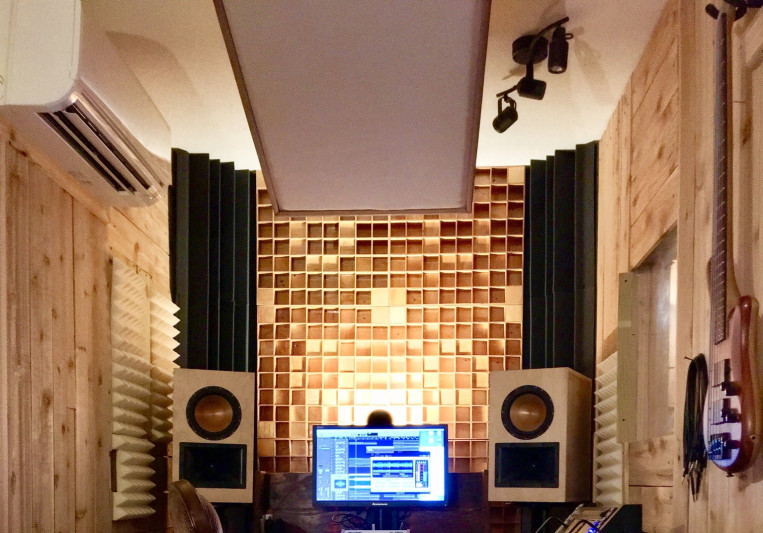 Red House Musik on SoundBetter