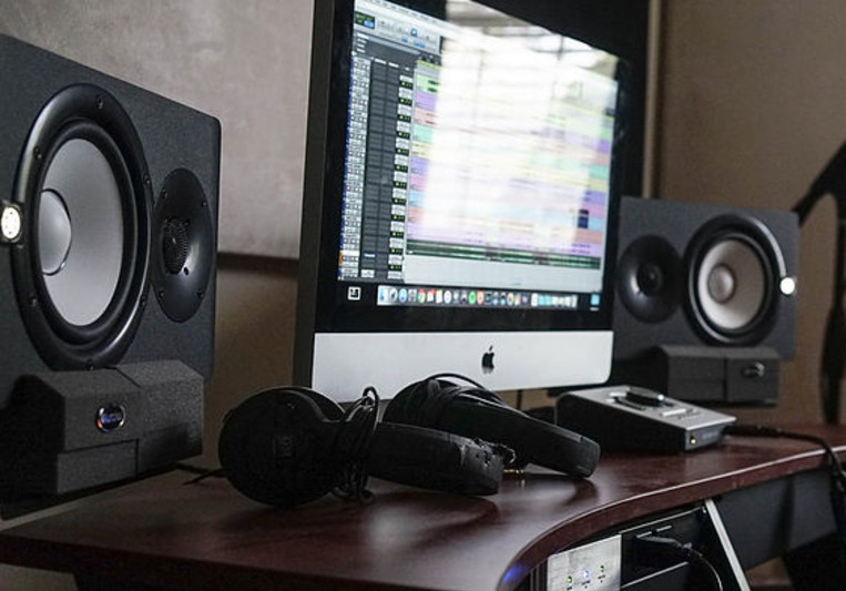 MixedByHenry on SoundBetter