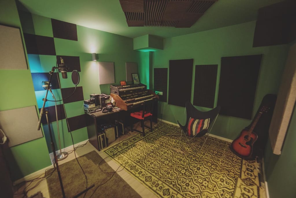 Cell11364 Studio Recording,mixing & mastering Greece SoundBetter