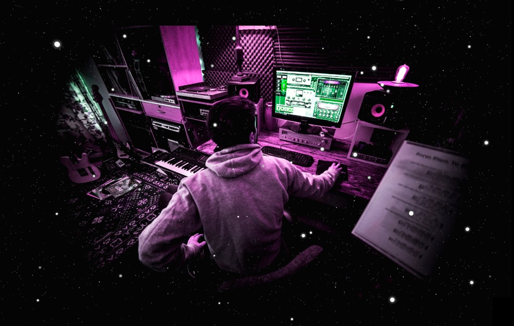 500+ Free Music Producer Wallpapers & Photos