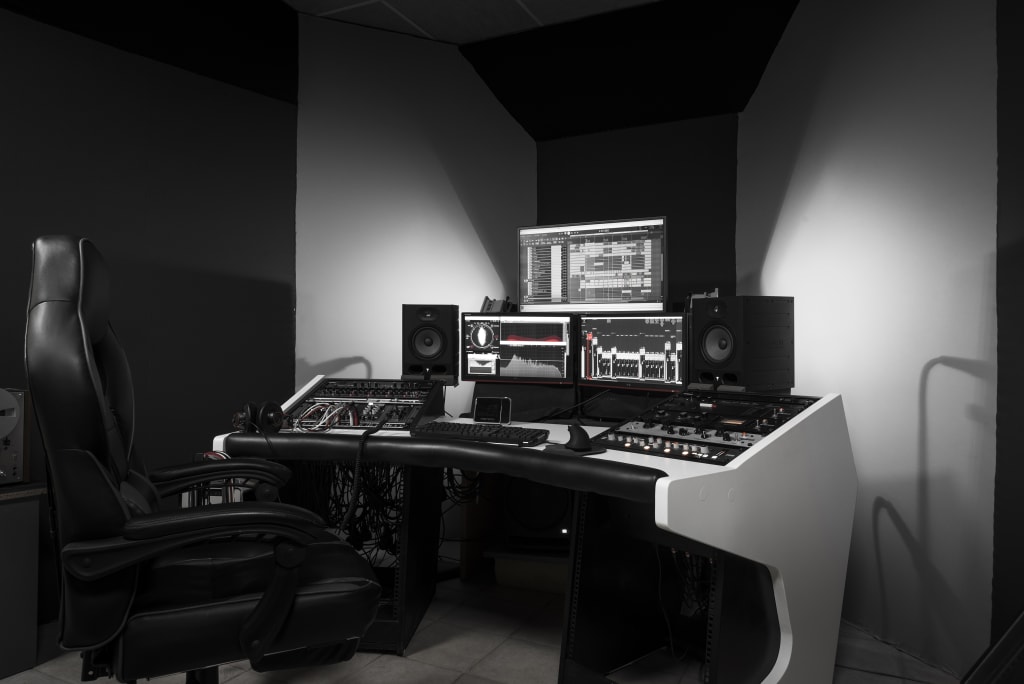 Luis T Studio - Mix & Master classical music - Alicante | SoundBetter