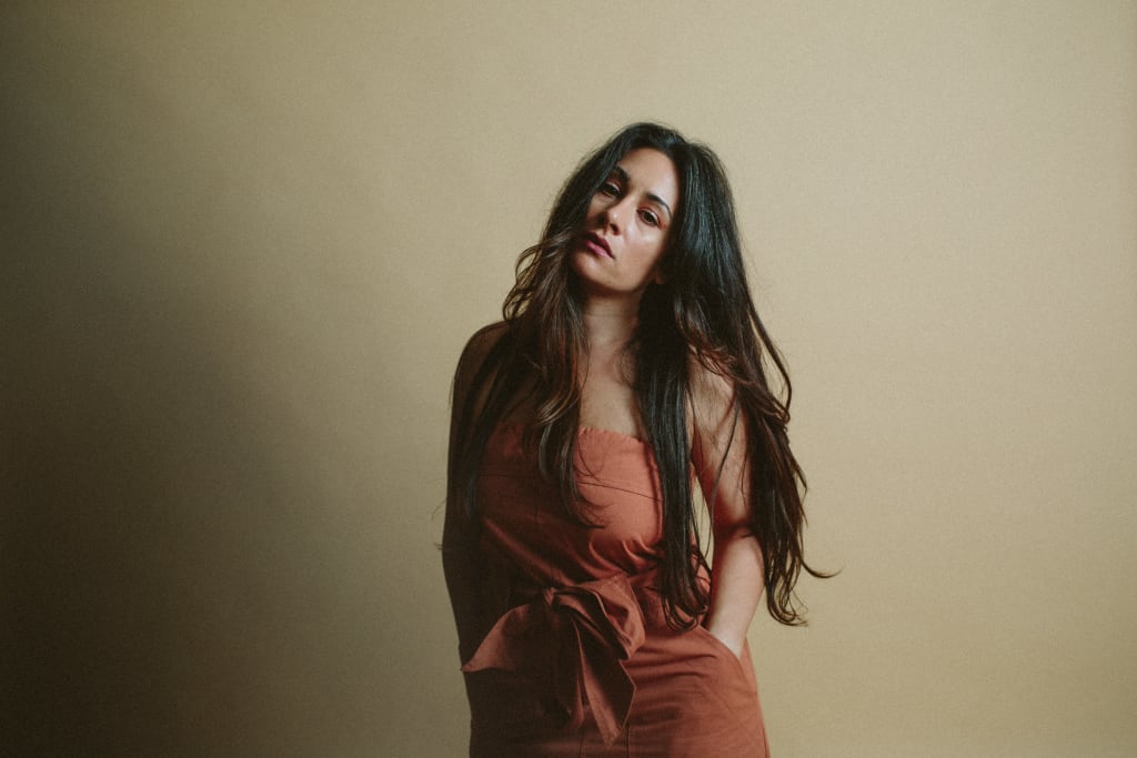 Lola Rhodes - Top Line Writer and Vocalist - Los Angeles | SoundBetter