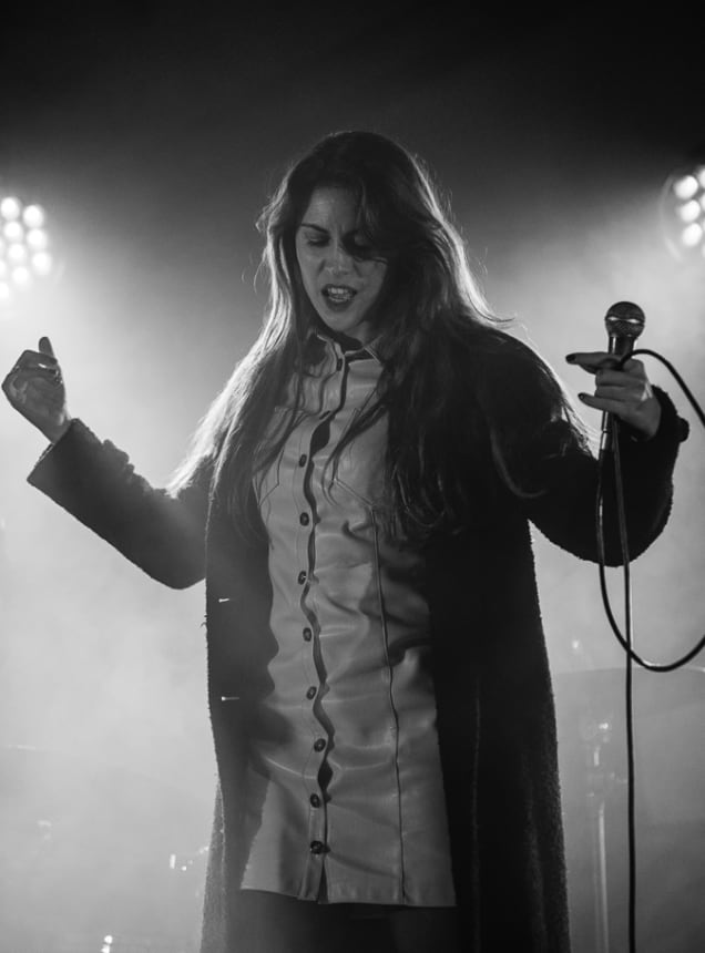 Ronie Rae Ronnie Grace - Singer, Songwriter, Voiceover - London | SoundBetter