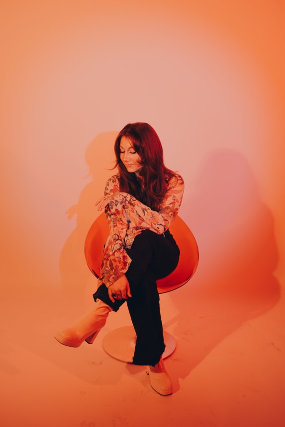 Molly - VOCALIST/PRODUCER/SONGWRITER - Nashville | SoundBetter