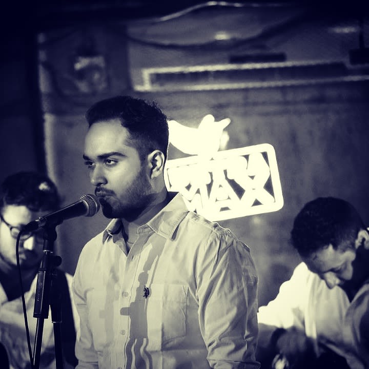 Vivek Hariharan Singer Songwriter Mumbai Soundbetter The son of renowned carnatic vocalists, shrimati alamelu and the late h.a.s.