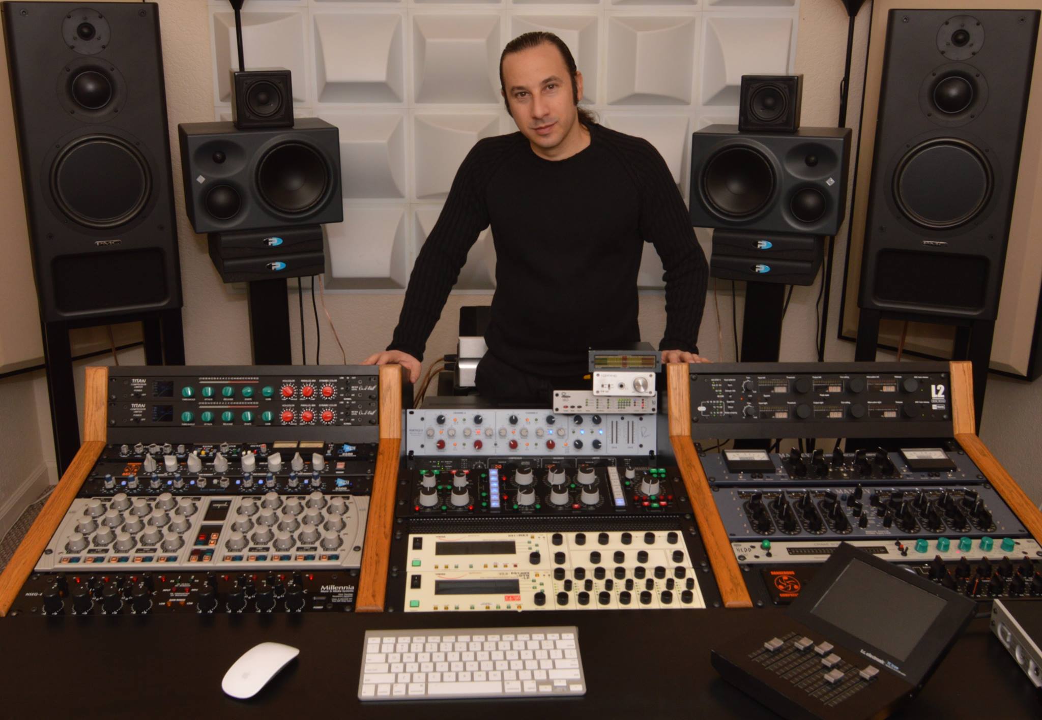 mastering-engineer-maor-appelbaum-interview-soundbetter