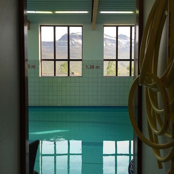 to/from badehaus by Josefine Ehs thumbnail